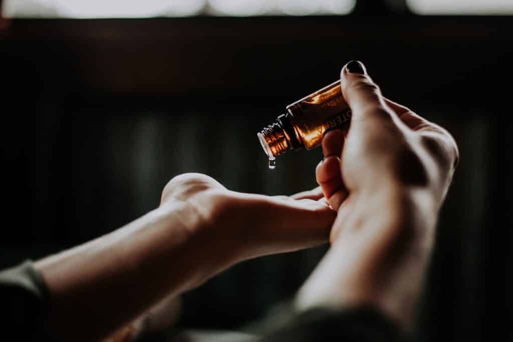 Eau de fleur d’oranger : quels bienfaits pour le visage ?